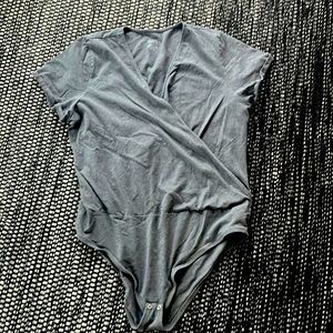 Womens bodysuit torrid size 6